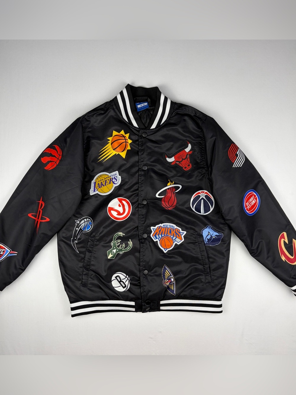 NBA Ultra Game Varsity Team Logo Quilted Bomber Jacket Kids Size Large 14-16 EUC